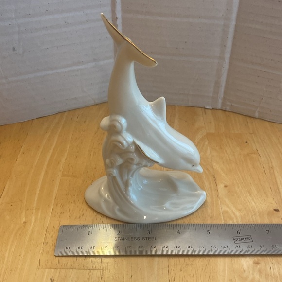 NWT and vintage Lenox dolphin about 7 in tall and 5 in wide. - Picture 8 of 8